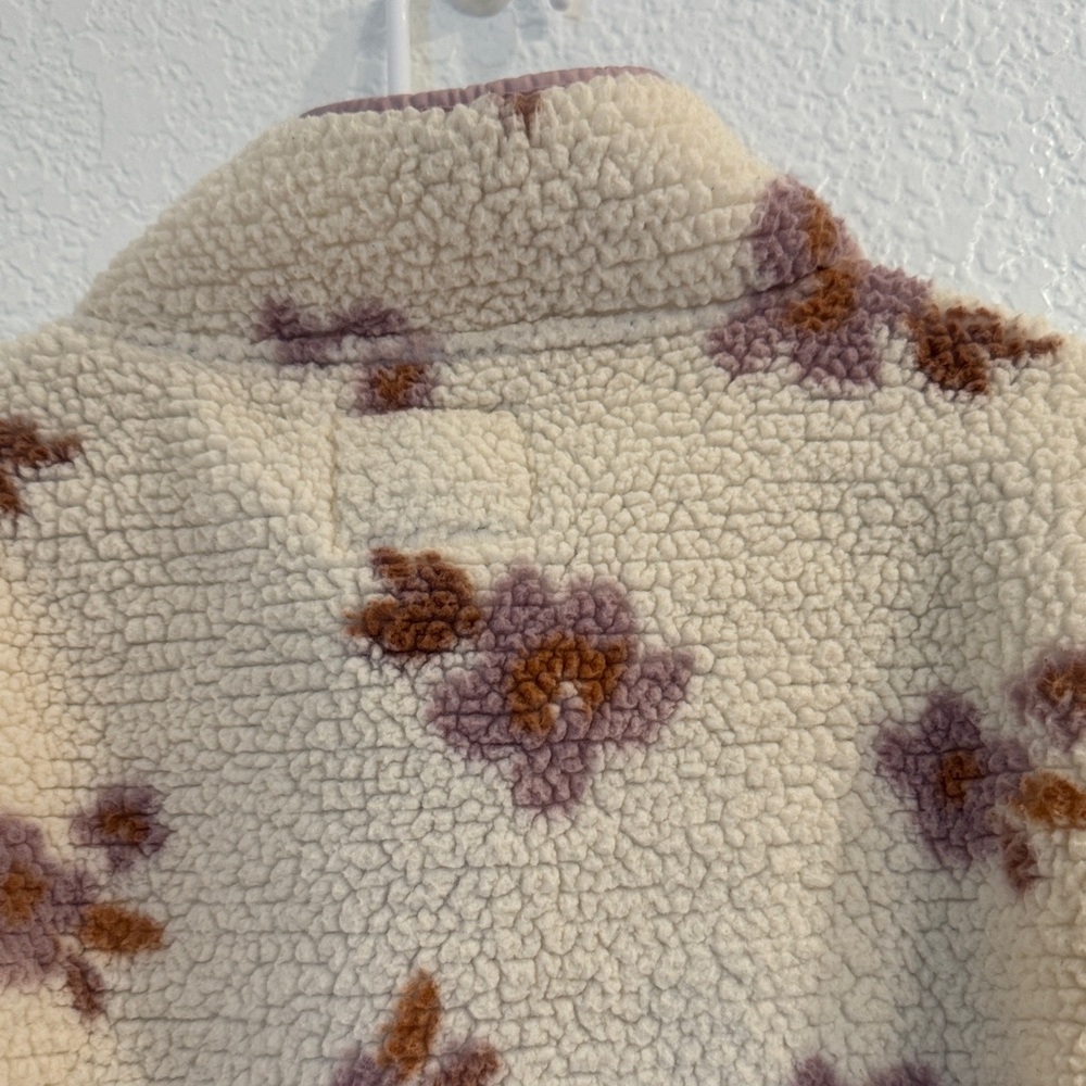 OshKosh B'gosh Cream Floral Sherpa Pullover with Mauve Trim - Picture 4 of 5